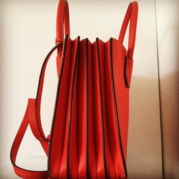 ⚡SALE⚡Michael Kors Mercer Med Accordion CONV TOTE - Picture 12 of 16